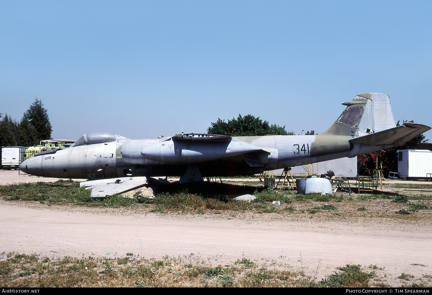 Aircraft Photo of 341 | English Electric Canberra PR9 | Chile - Air Force | AirHistory.net #653416