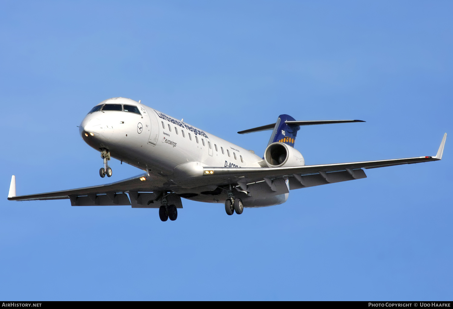 Aircraft Photo of D-ACRQ | Bombardier CRJ-200LR (CL-600-2B19) | Lufthansa Regional | AirHistory.net #653556