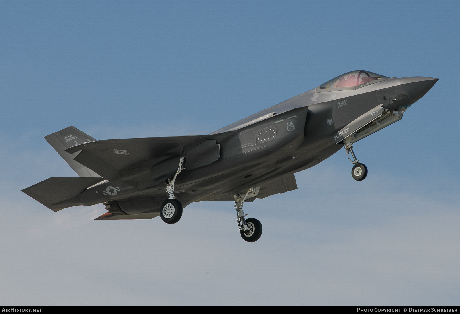 Aircraft Photo of 18-5371 | Lockheed Martin F-35A Lightning II | USA - Air Force | AirHistory.net #653586