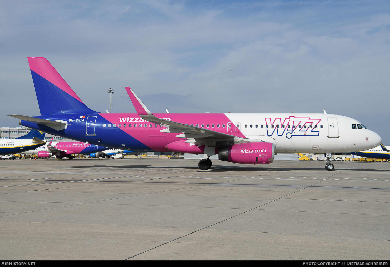 Aircraft Photo of 9H-WDA | Airbus A320-232 | Wizz Air | AirHistory.net #653591