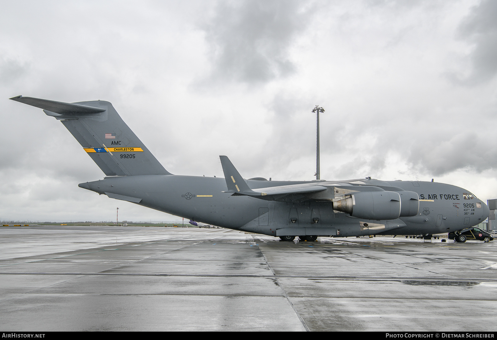 Aircraft Photo of 09-9205 / 99205 | Boeing C-17A Globemaster III | USA - Air Force | AirHistory.net #653602