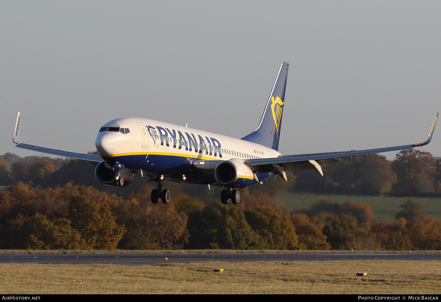 Aircraft Photo of EI-DWT | Boeing 737-8AS | Ryanair | AirHistory.net #653641