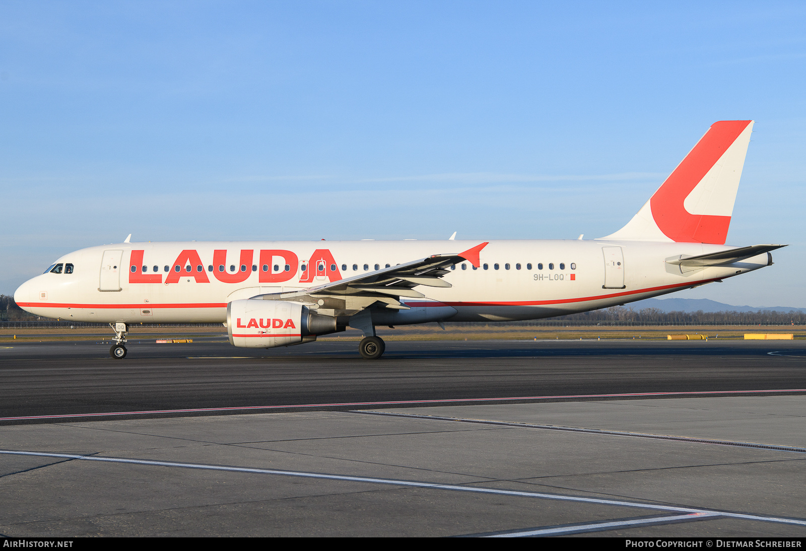 Aircraft Photo of 9H-LOQ | Airbus A320-214 | Lauda | AirHistory.net #653648