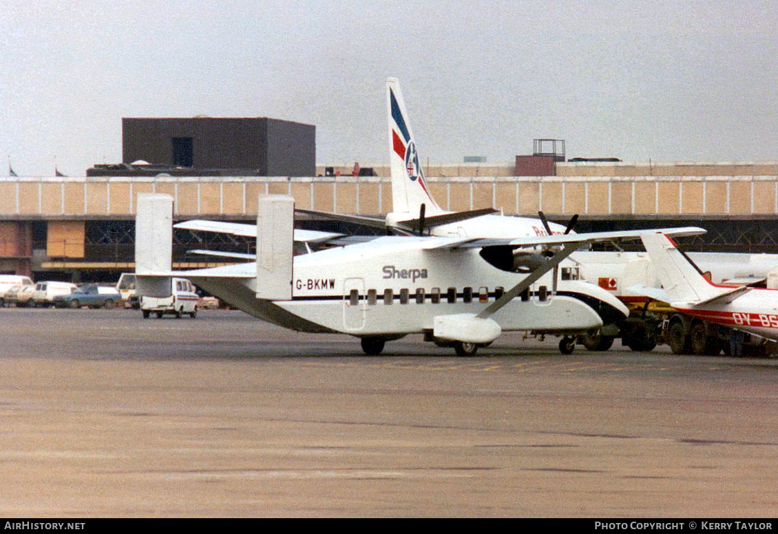 Aircraft Photo of G-BKMW | Short 330-200 Sherpa | AirHistory.net #653685