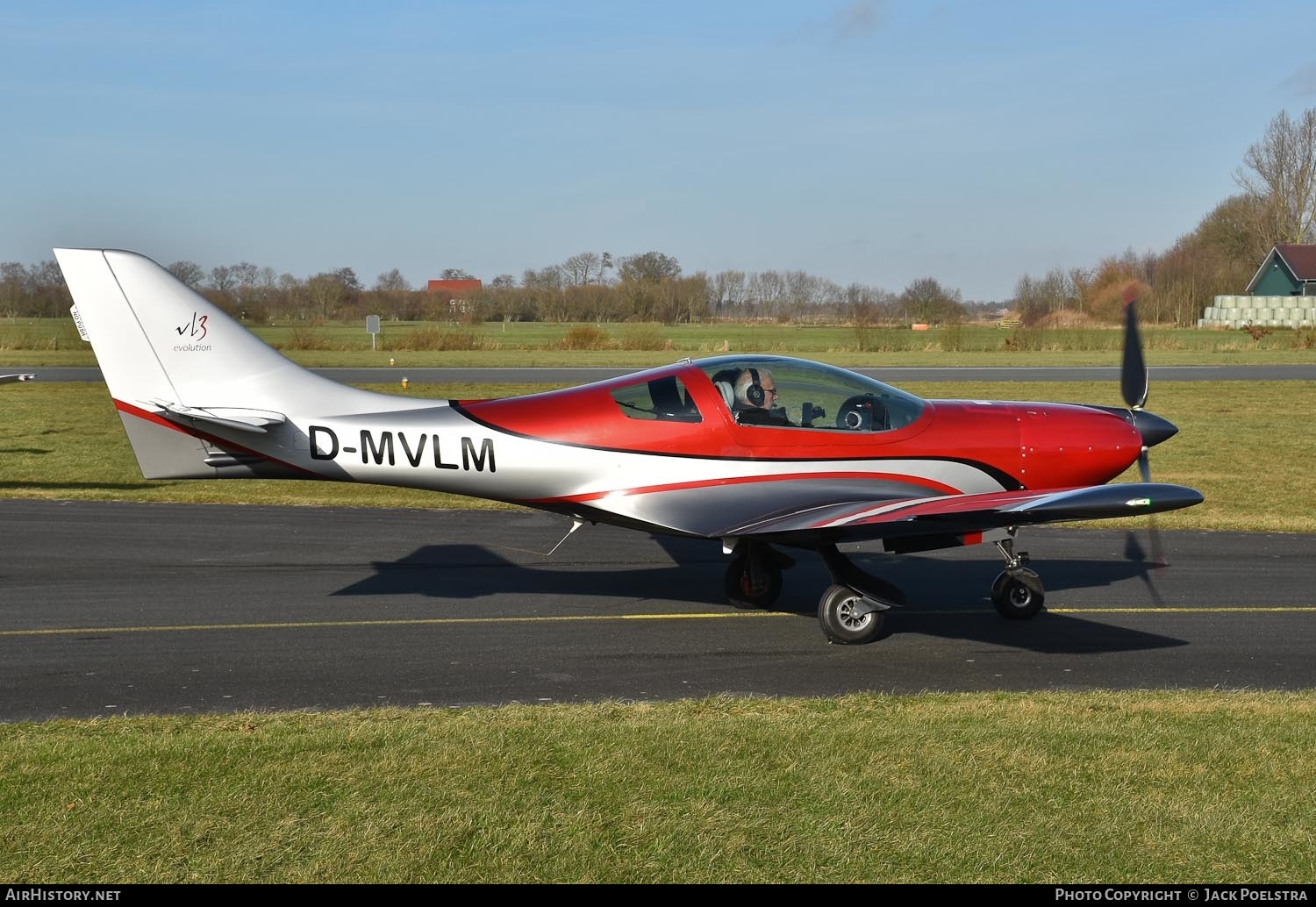 Aircraft Photo of D-MVLM | Aveko VL-3 Evolution | AirHistory.net #653689