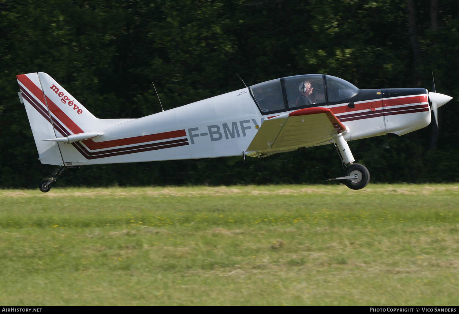 Aircraft Photo of F-BMFV | SAN Jodel D-140C Mousquetaire III | AirHistory.net #653823