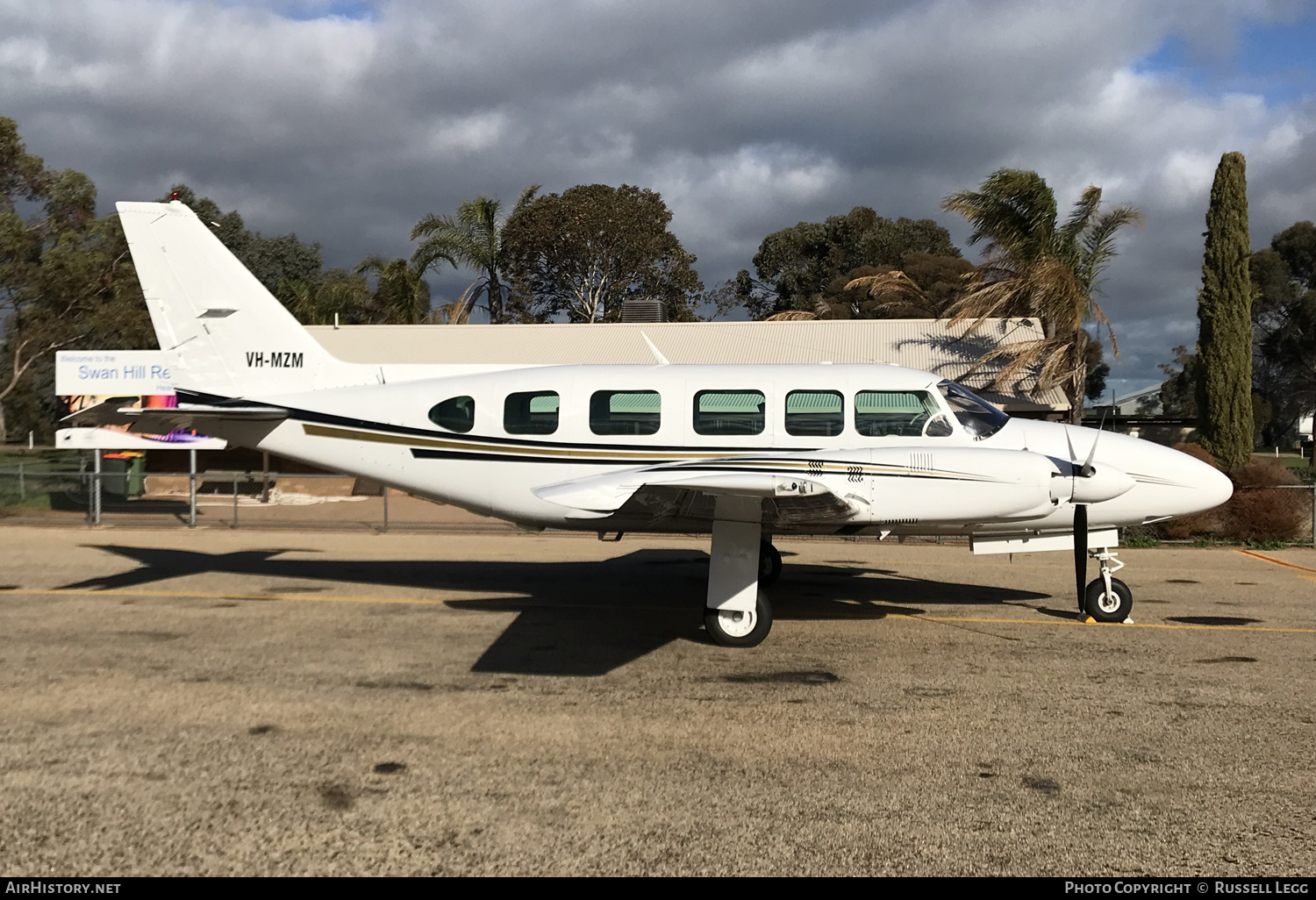 Aircraft Photo of VH-MZM | Piper PA-31-350 Chieftain | AirHistory.net #653909