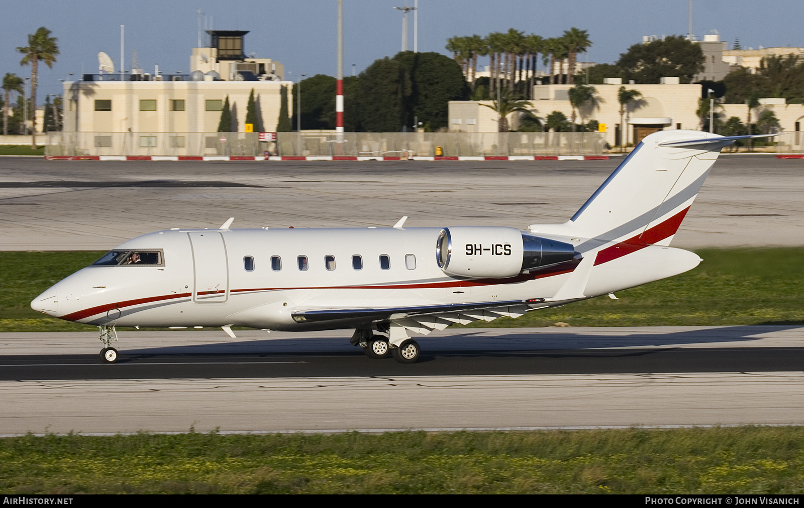 Aircraft Photo of 9H-ICS | Bombardier Challenger 605 (CL-600-2B16) | AirHistory.net #653957