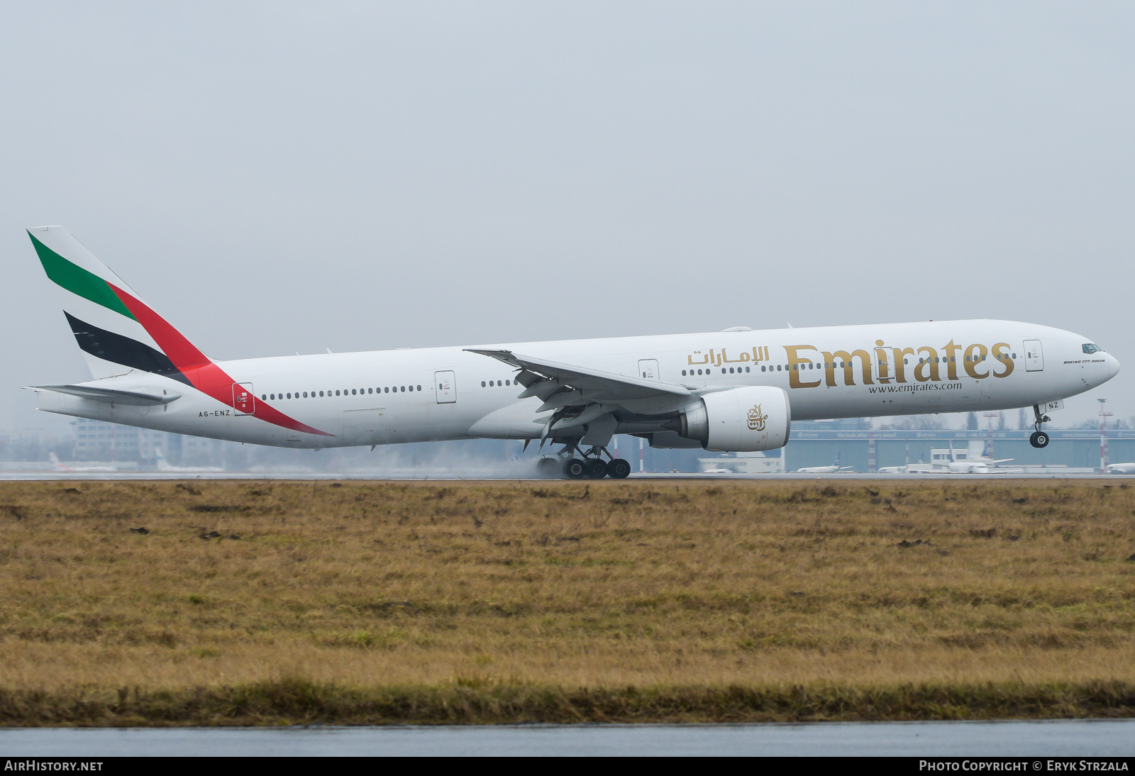 Aircraft Photo of A6-ENZ | Boeing 777-31H/ER | Emirates | AirHistory.net #653971