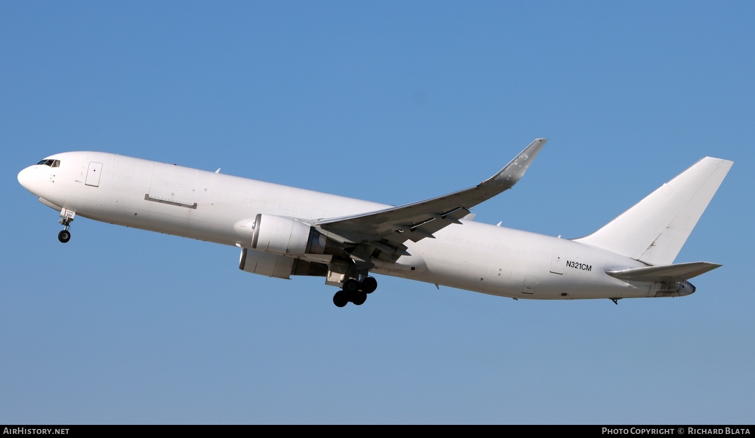 Aircraft Photo of N321CM | Boeing 767-323/ER(BDSF) | Northern Air Cargo - NAC | AirHistory.net #654034