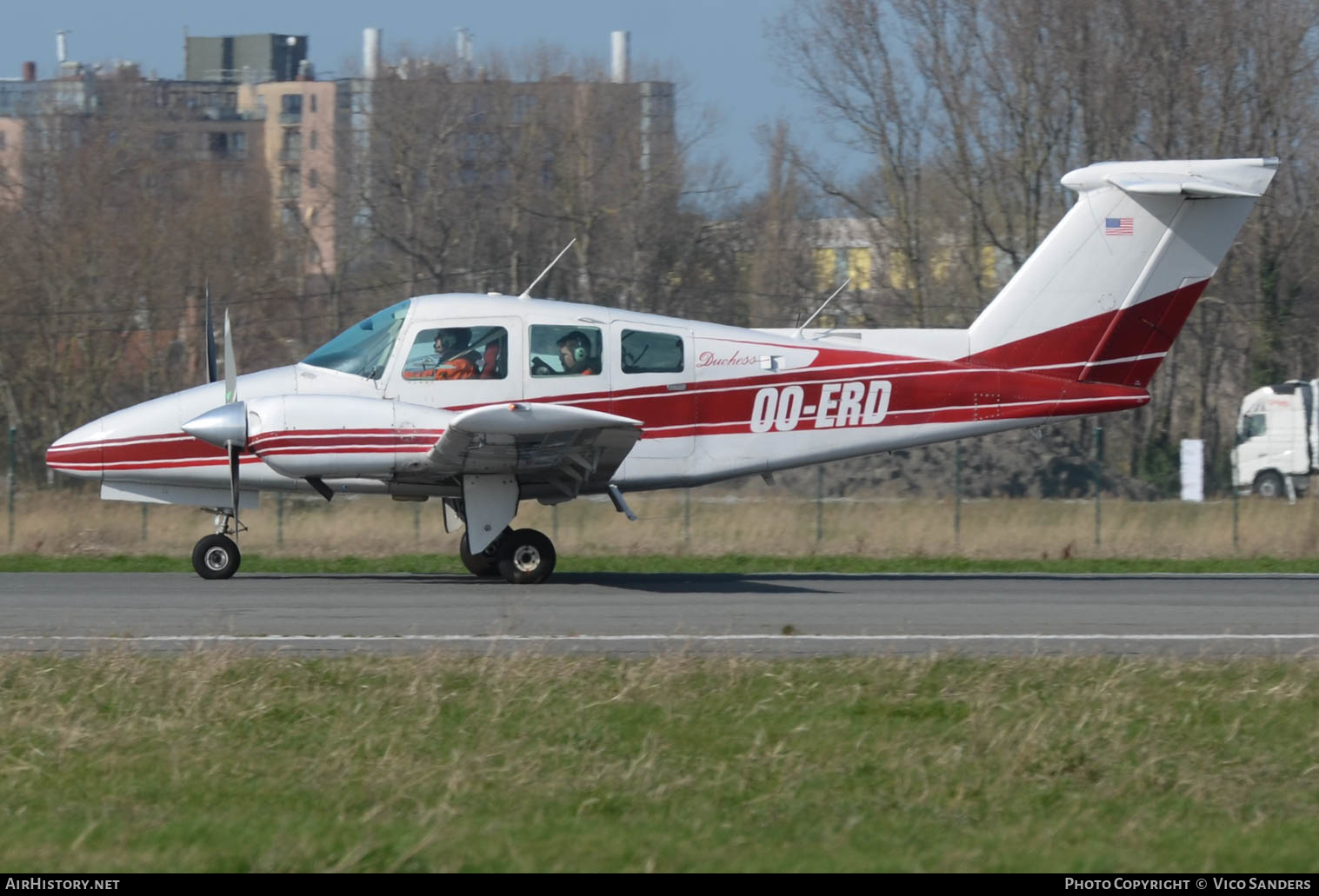 Aircraft Photo of OO-ERD | Beech 76 Duchess | AirHistory.net #654084