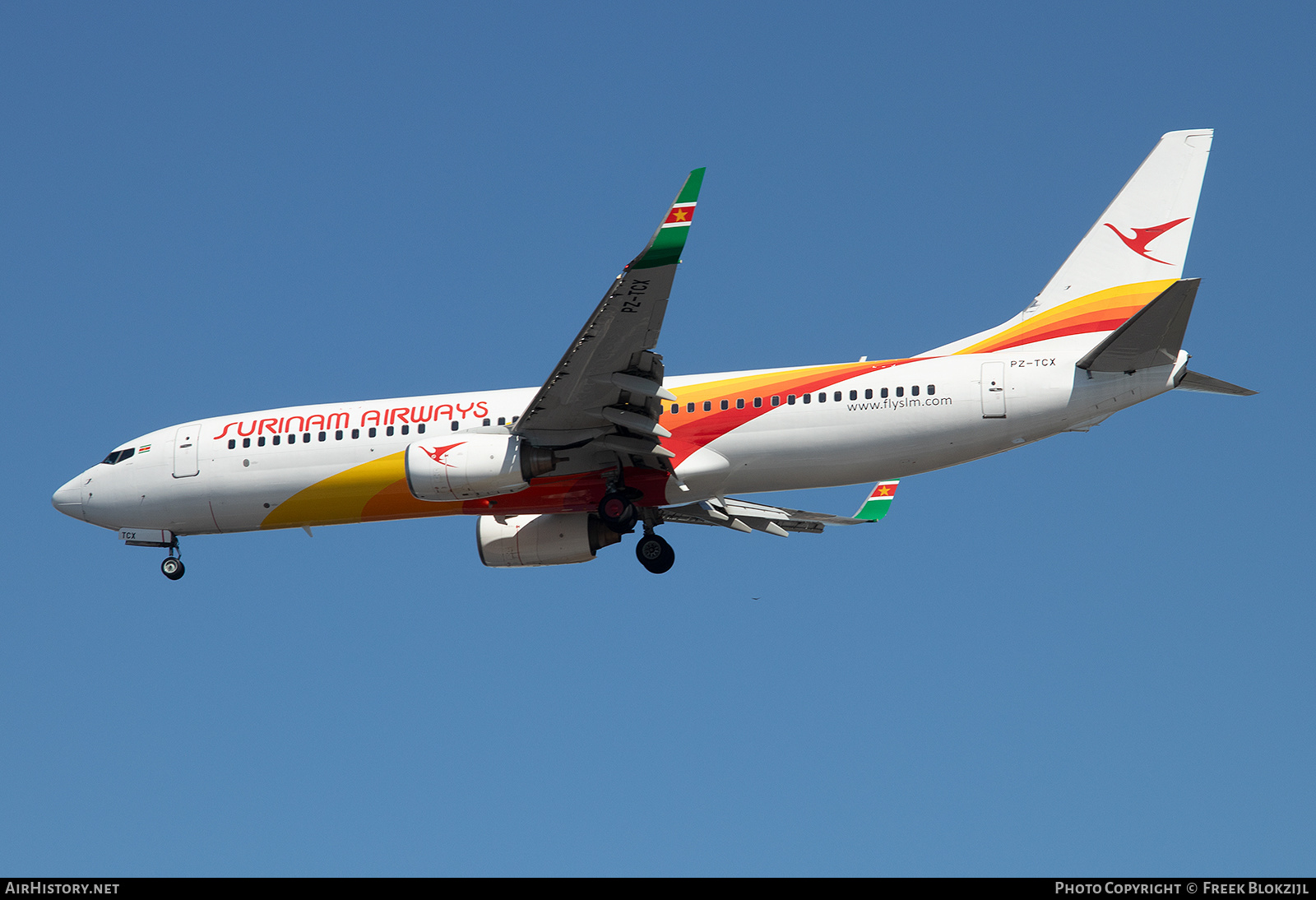 Aircraft Photo of PZ-TCX | Boeing 737-8Q8 | Surinam Airways | AirHistory.net #654127
