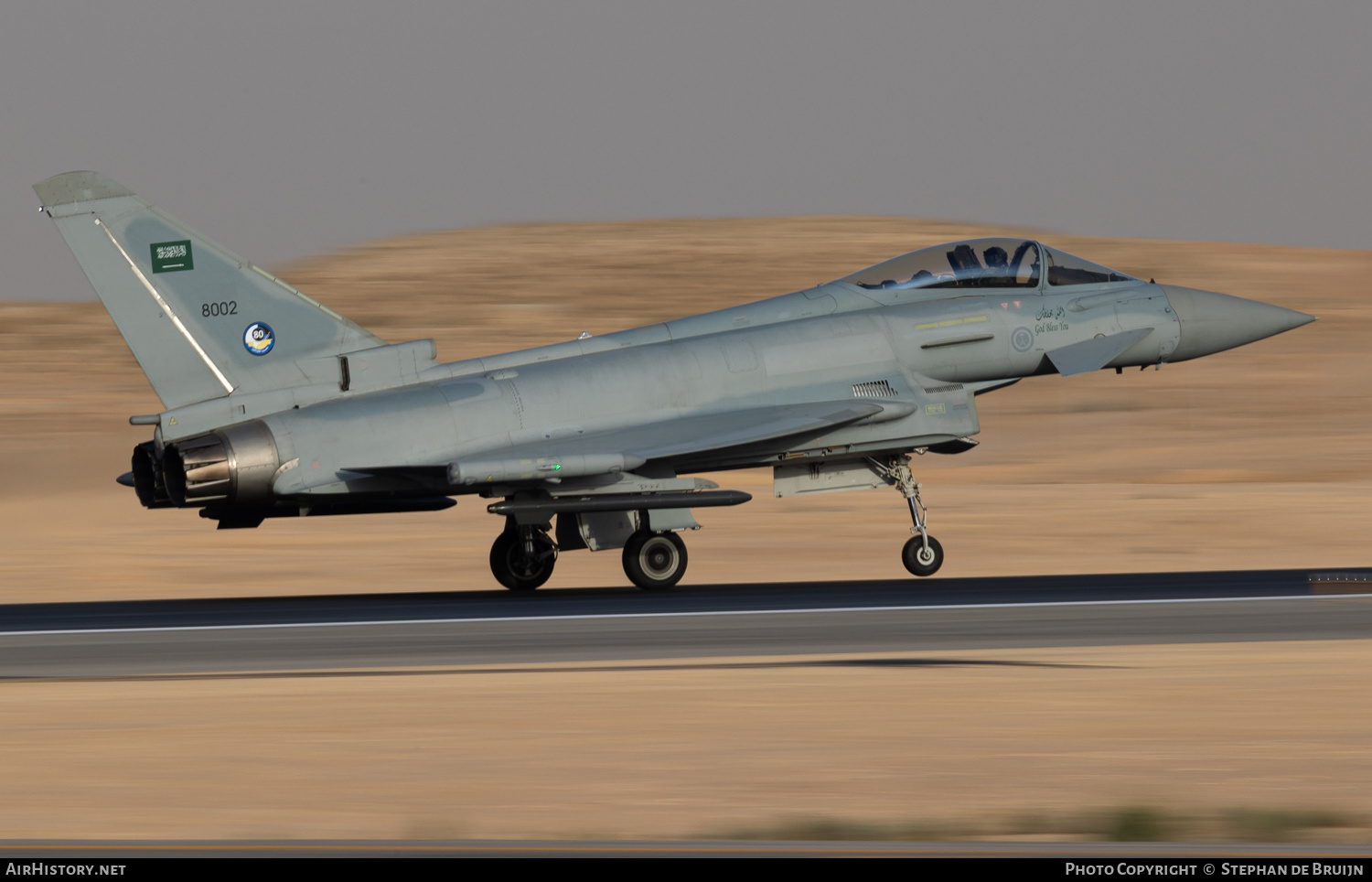 Aircraft Photo of 8002 | Eurofighter EF-2000 Typhoon F2 | Saudi Arabia - Air Force | AirHistory.net #654137