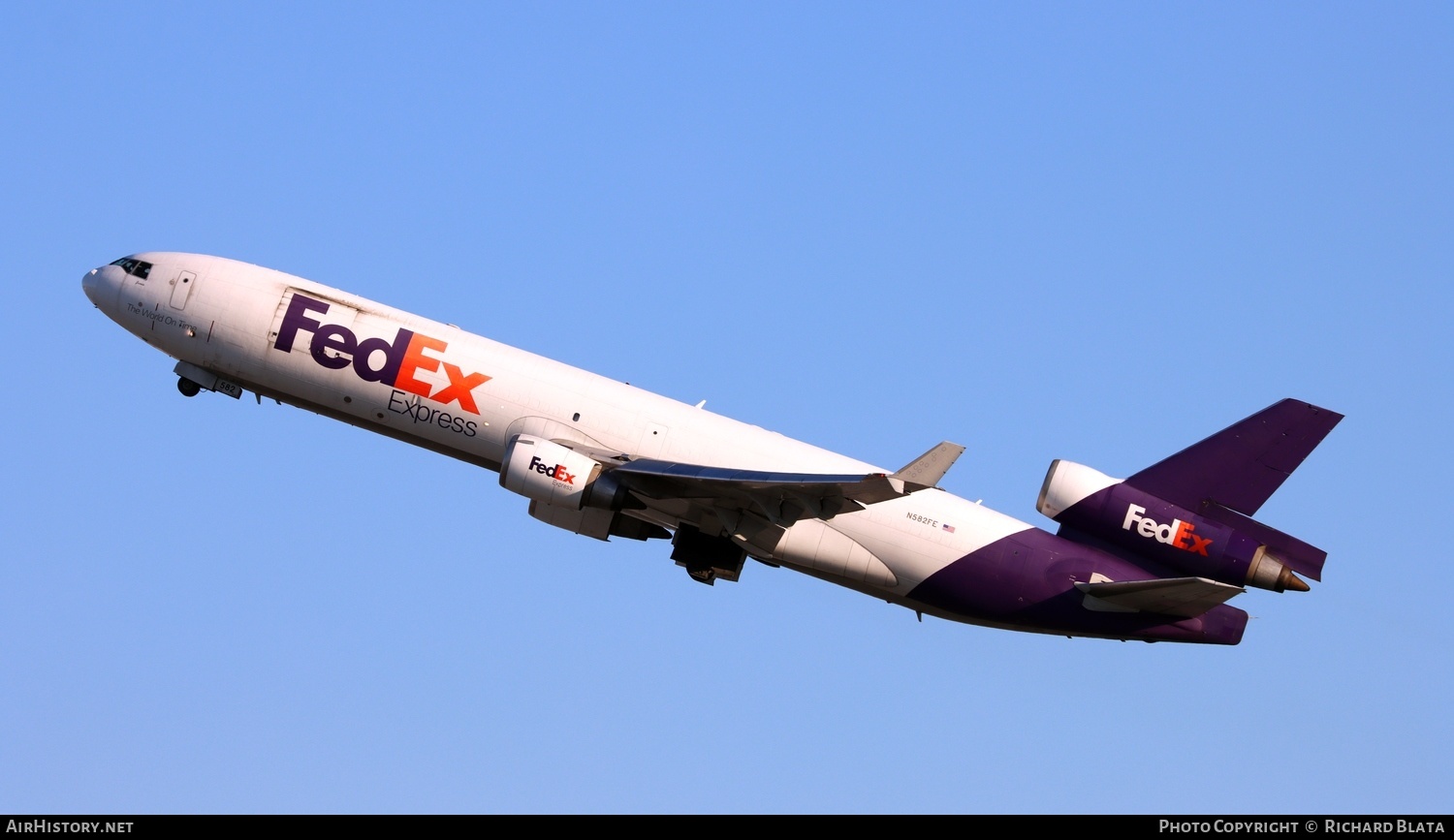 Aircraft Photo of N582FE | McDonnell Douglas MD-11/F | FedEx Express - Federal Express | AirHistory.net #654168