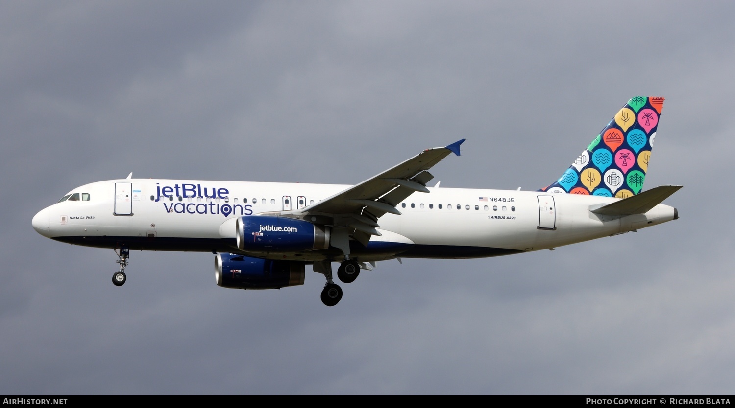 Aircraft Photo of N648JB | Airbus A320-232 | JetBlue Vacations | AirHistory.net #654169