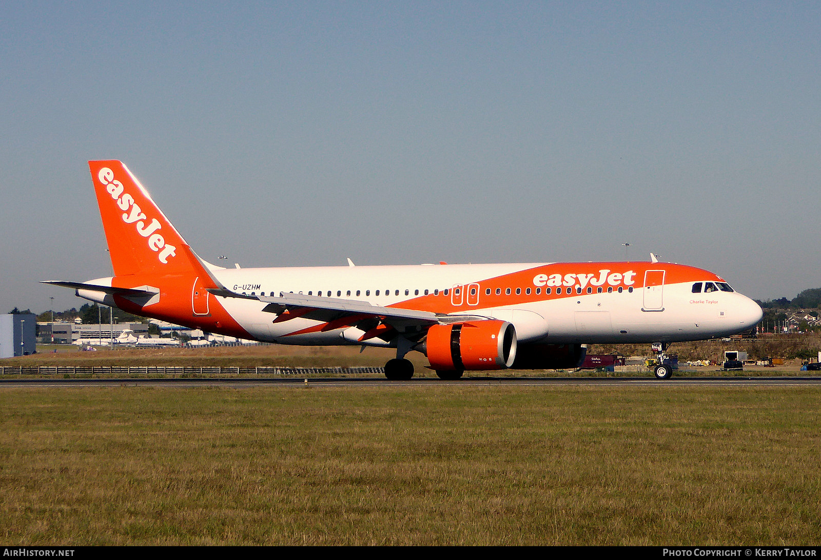 Aircraft Photo of G-UZHM | Airbus A320-251N | EasyJet | AirHistory.net #654234