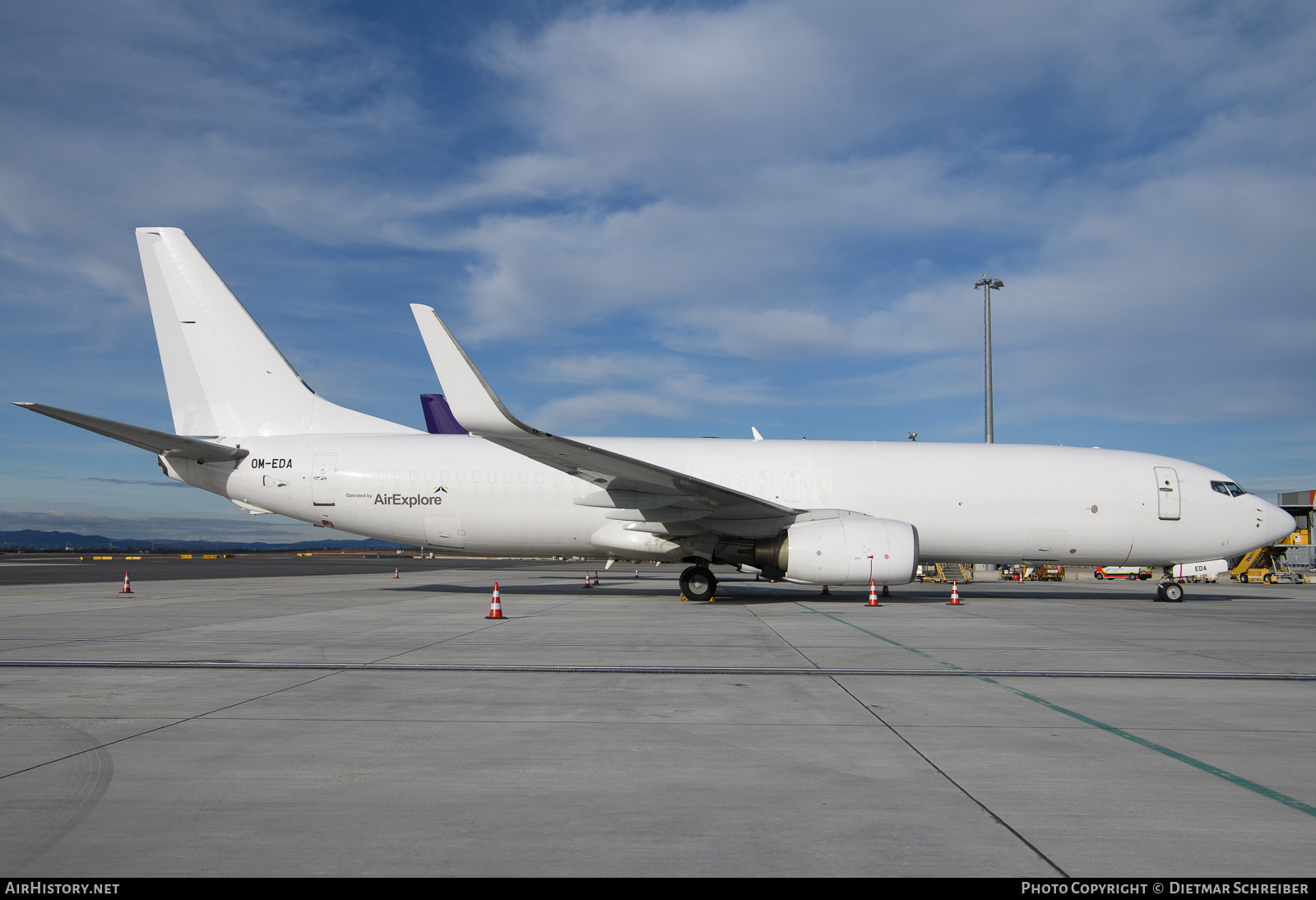 Aircraft Photo of OM-EDA | Boeing 737-8AS(BCF) | AirExplore - Axe | AirHistory.net #654260