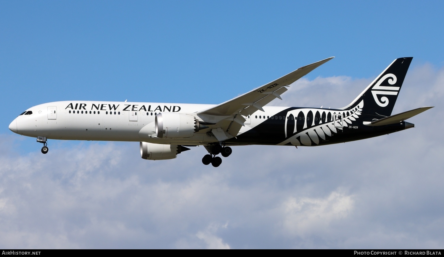 Aircraft Photo of ZK-NZR | Boeing 787-9 Dreamliner | Air New Zealand | AirHistory.net #654288