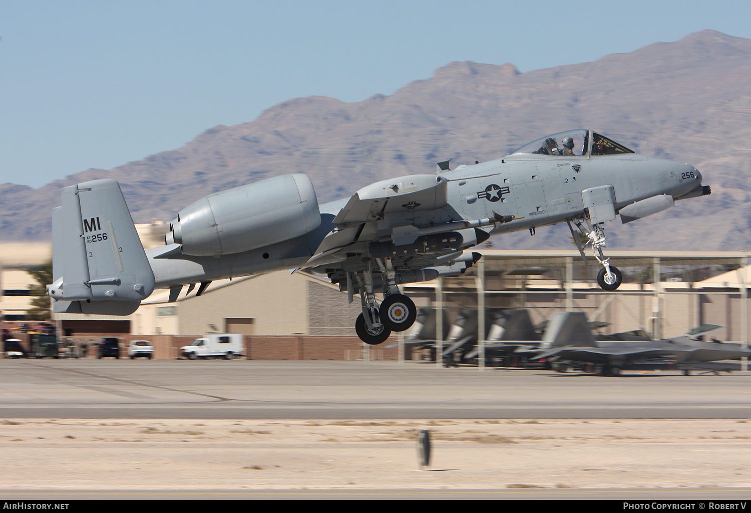 Aircraft Photo of 80-0256 / AF80-256 | Fairchild A-10A Thunderbolt II | USA - Air Force | AirHistory.net #654309