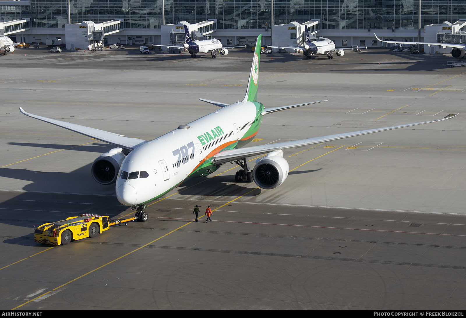 Aircraft Photo of B-17881 | Boeing 787-9 Dreamliner | EVA Air | AirHistory.net #654349