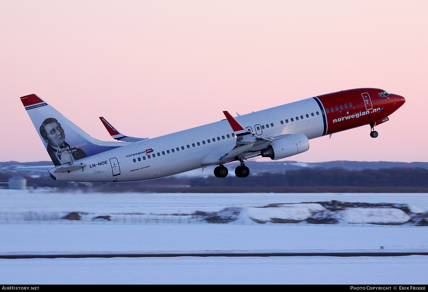Aircraft Photo of LN-NOE | Boeing 737-8Q8 | Norwegian | AirHistory.net #654397