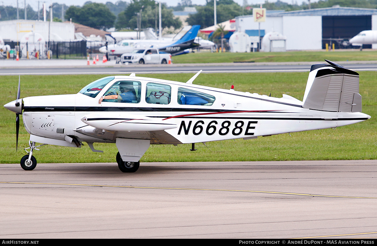 Aircraft Photo of N6688E | Beech V35B Bonanza | AirHistory.net #654468