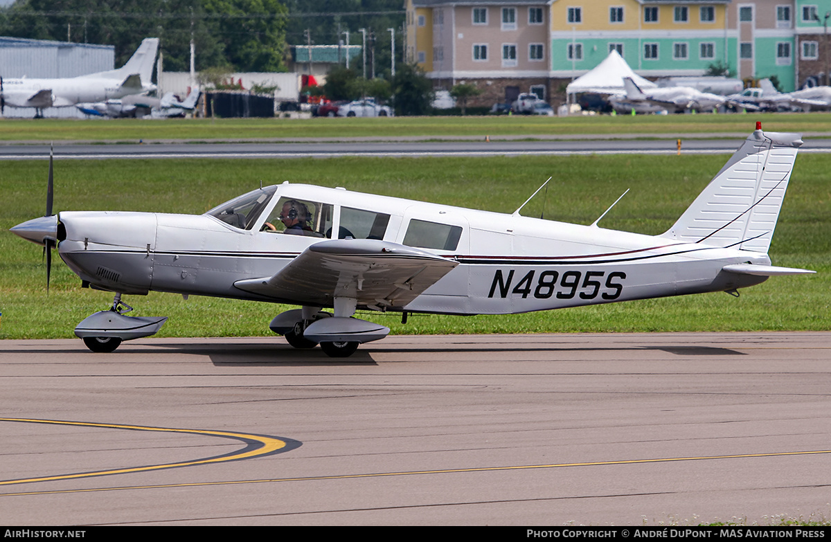 Aircraft Photo of N9845S | Piper PA-32-260 Cherokee Six | AirHistory.net #654469