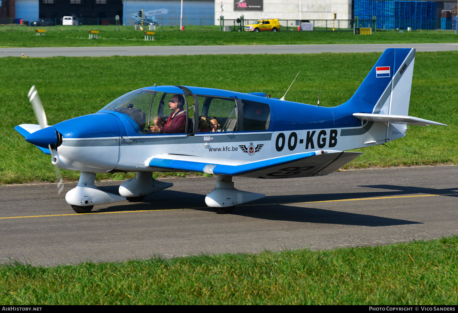 Aircraft Photo of OO-KGB | Robin DR-400-120 Dauphin 2+2 | Kortrijk Flying Club | AirHistory.net #654481