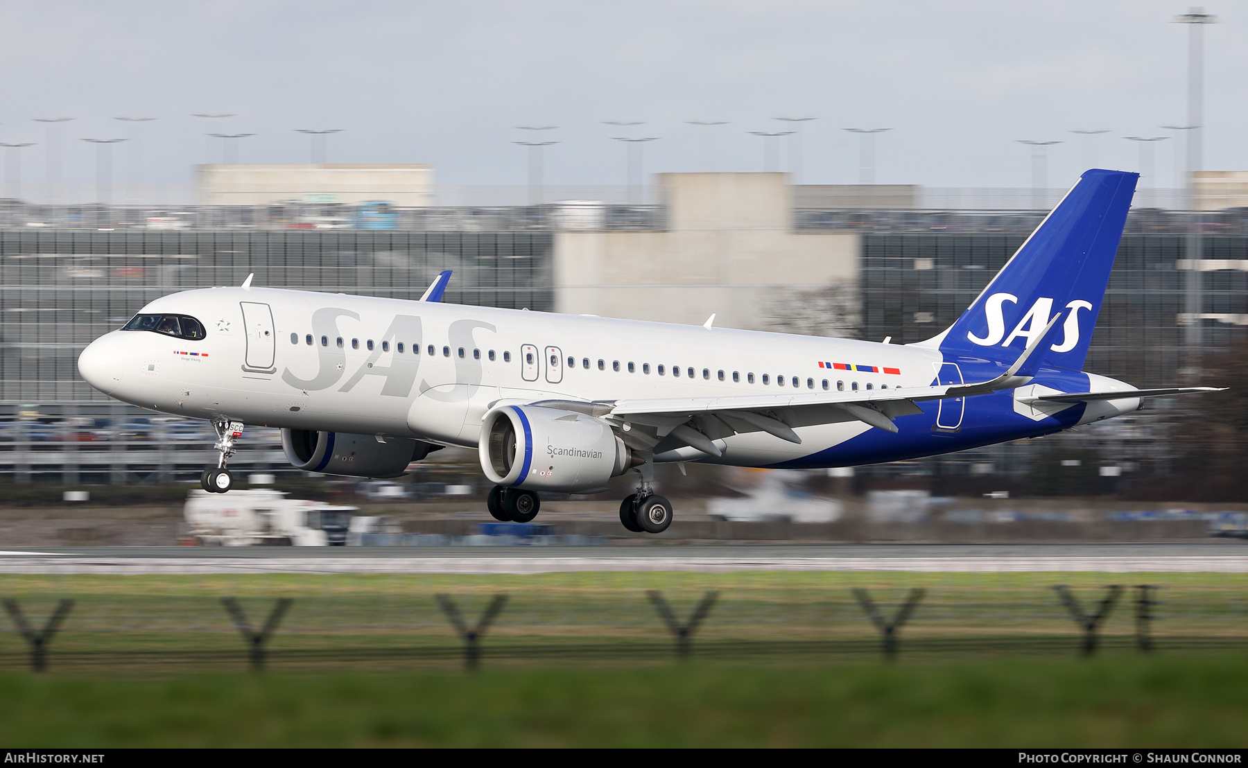 Aircraft Photo of EI-SCC | Airbus A320-251N | Scandinavian Airlines - SAS | AirHistory.net #654657