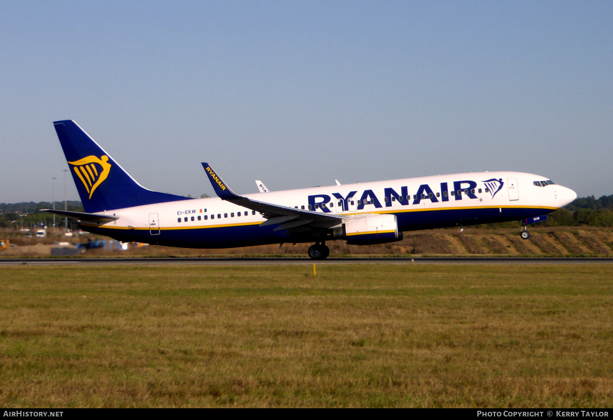 Aircraft Photo of EI-EKW | Boeing 737-8AS | Ryanair | AirHistory.net #654669