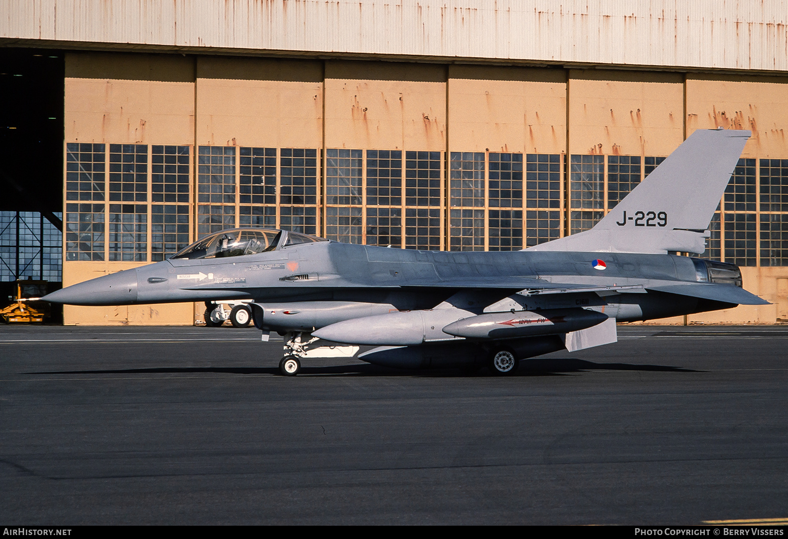 Aircraft Photo of J-229 | General Dynamics F-16A Fighting Falcon | Netherlands - Air Force | AirHistory.net #654736