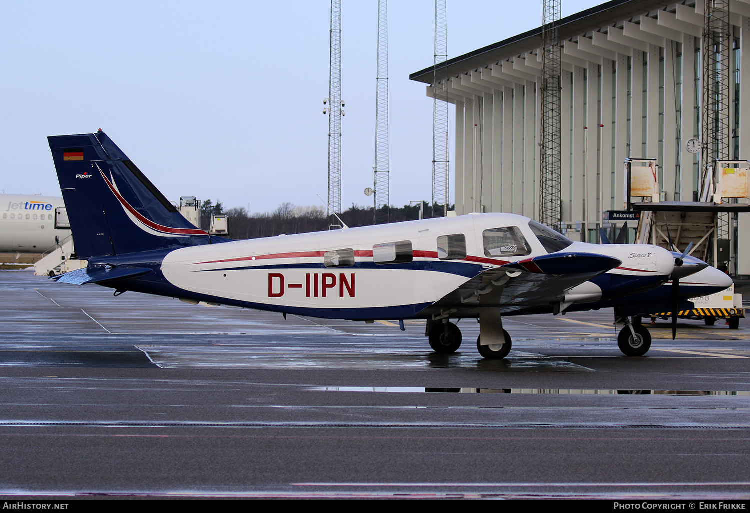Aircraft Photo of D-IIPN | Piper PA-34-220T Seneca V | AirHistory.net #654768