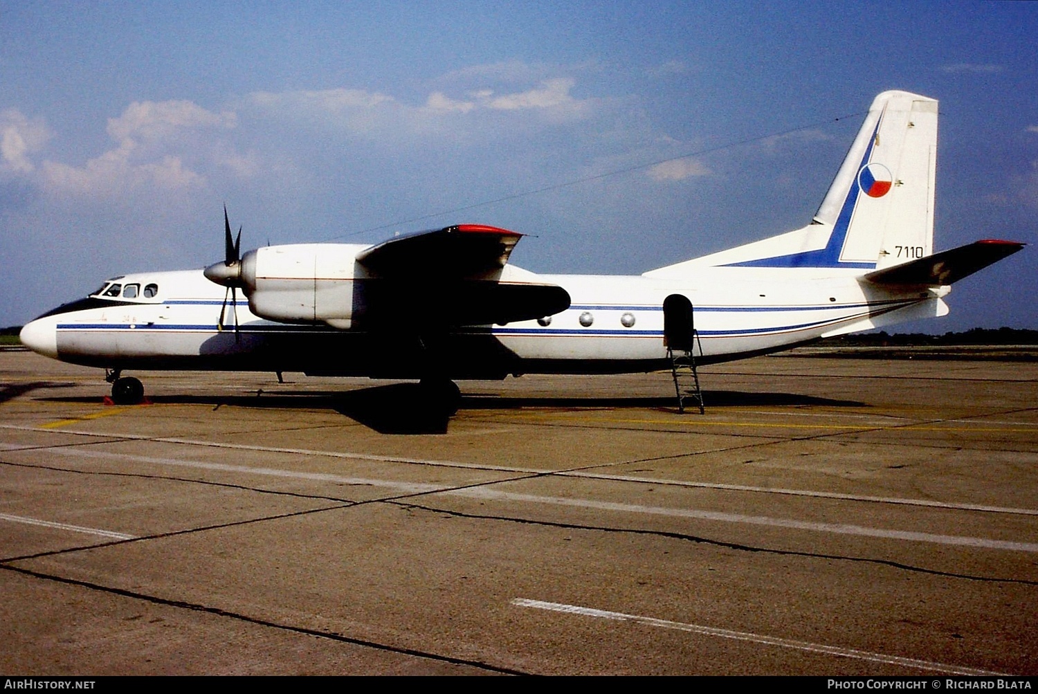 Aircraft Photo of 7110 | Antonov An-24V | Czechoslovakia - Air Force | AirHistory.net #654830