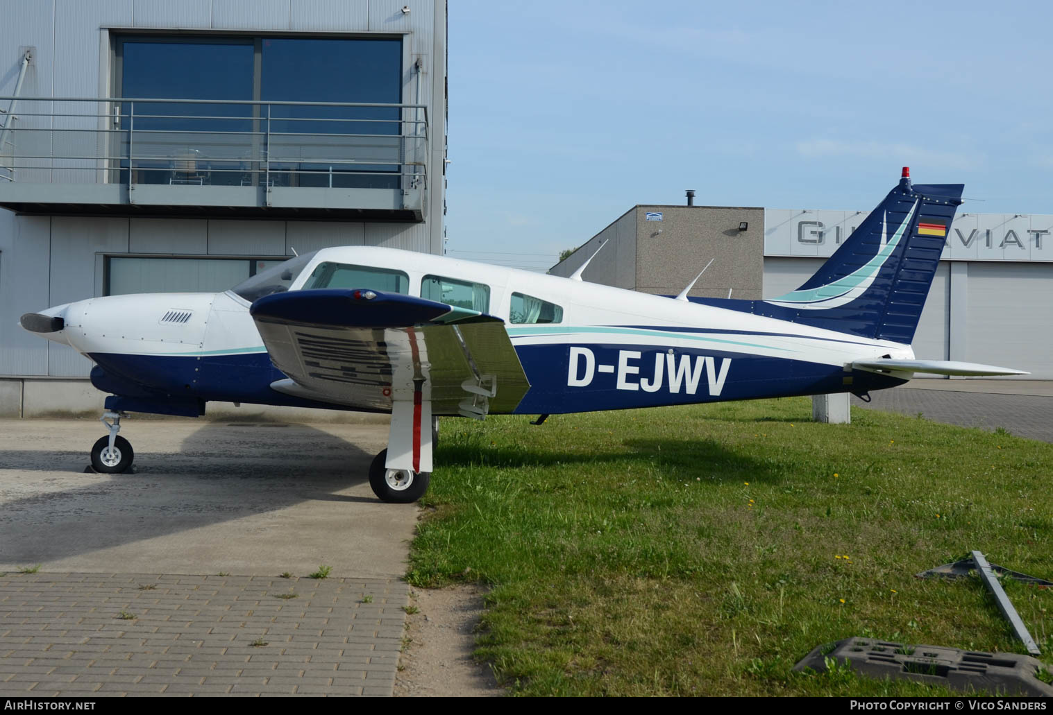 Aircraft Photo of D-EJWV | Piper PA-28R-201T Turbo Arrow III | AirHistory.net #655035