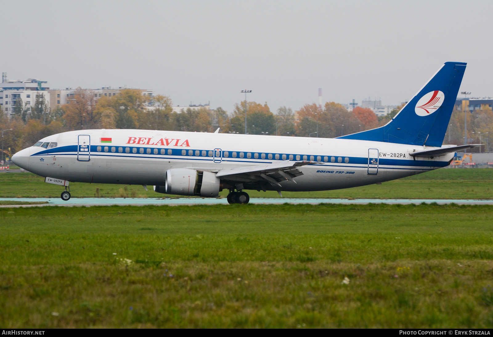 Aircraft Photo of EW-282PA | Boeing 737-3Q8 | Belavia | AirHistory.net #655057