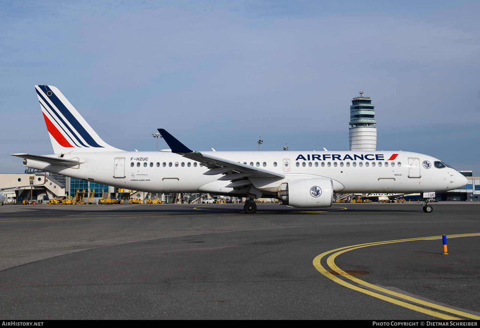 Aircraft Photo of F-HZUC | Airbus A220-371 (BD-500-1A11) | Air France | AirHistory.net #655113