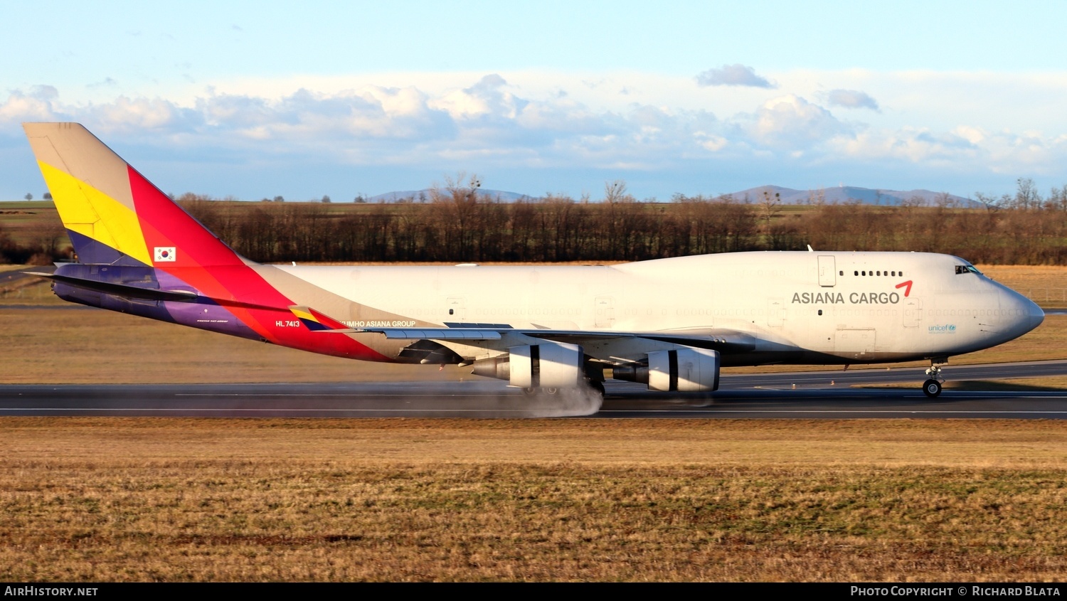 Aircraft Photo of HL7413 | Boeing 747-48E(BDSF) | Asiana Airlines Cargo | AirHistory.net #655249