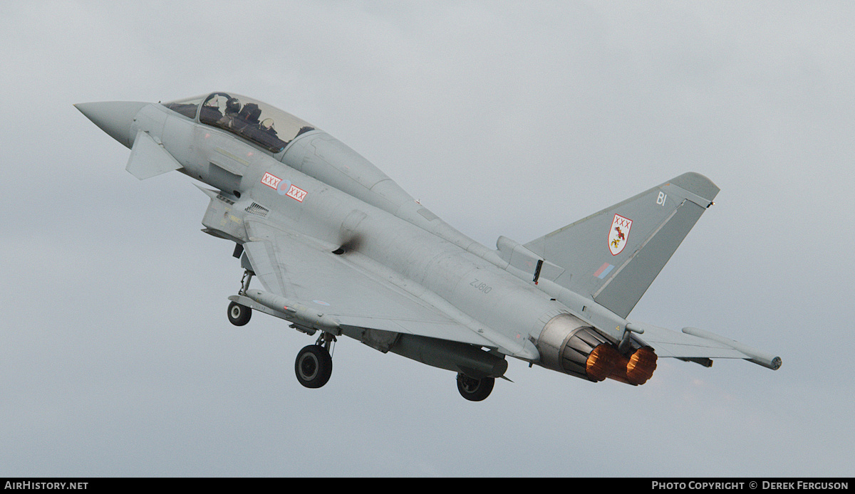 Aircraft Photo of ZJ810 | Eurofighter EF-2000 Typhoon T1 | UK - Air Force | AirHistory.net #655299