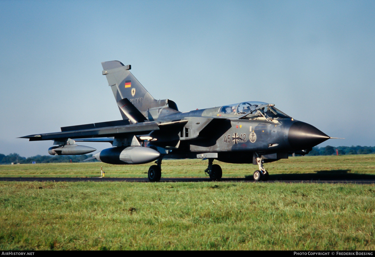 Aircraft Photo of 4512 | Panavia Tornado IDS(T) | Germany - Navy | AirHistory.net #655393