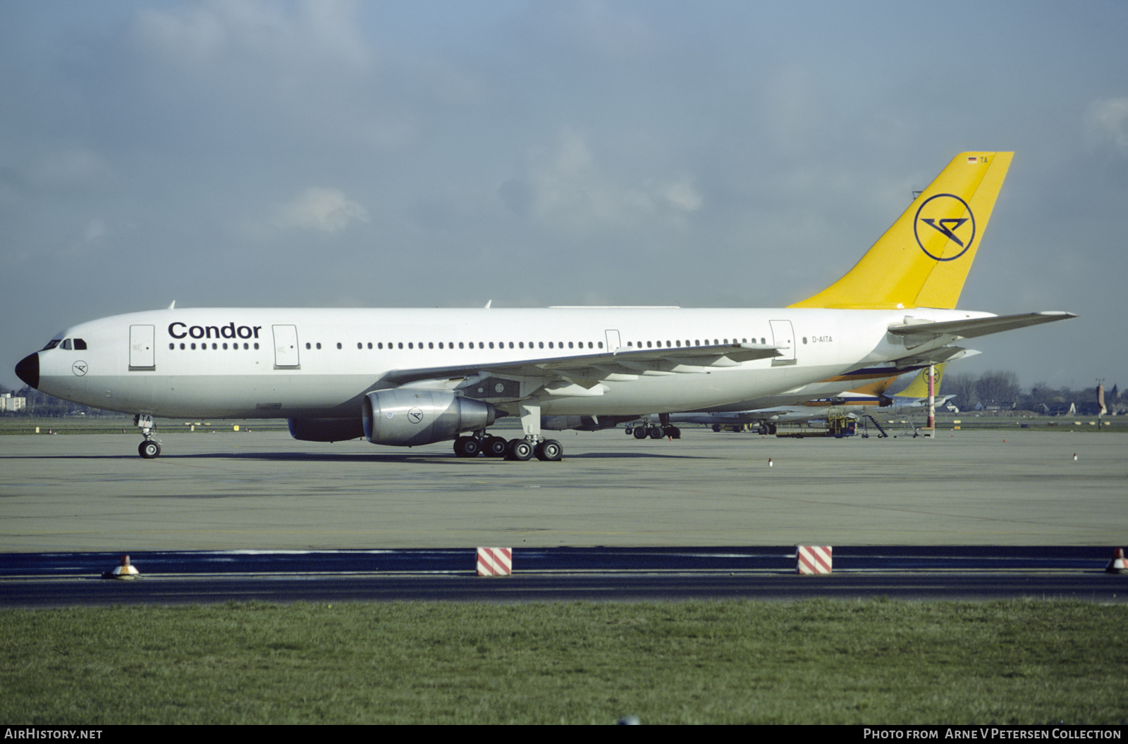 Aircraft Photo of D-AITA | Airbus A300B4-203 | Condor Flugdienst | AirHistory.net #655416