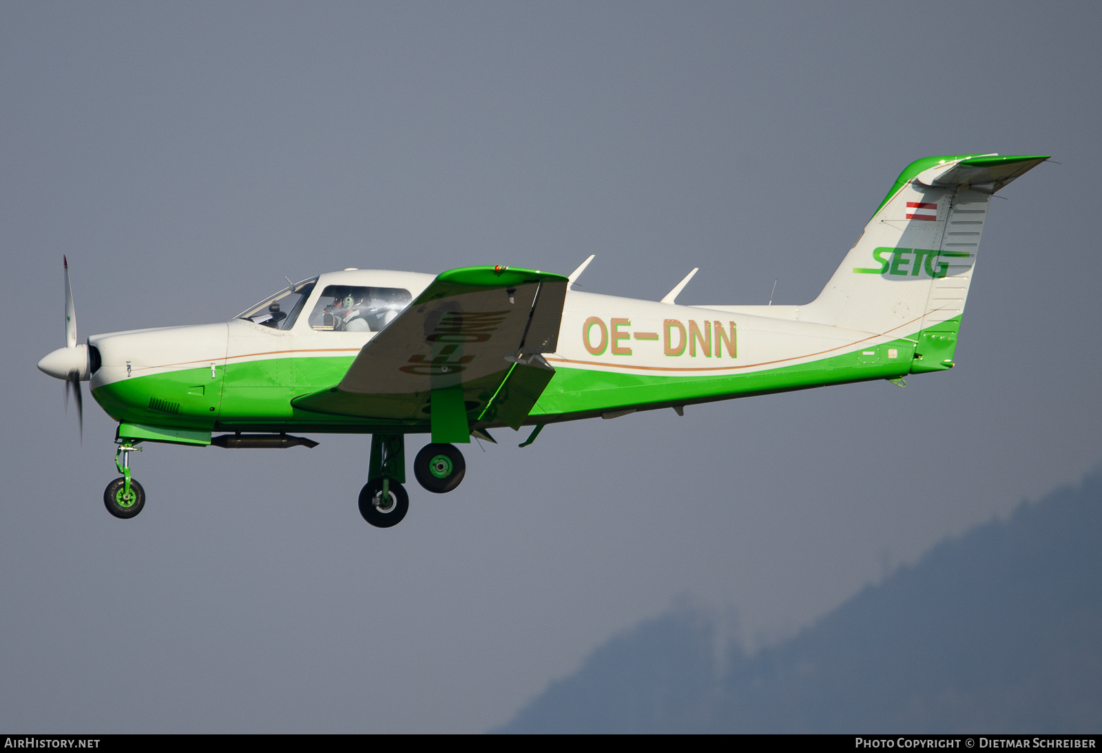Aircraft Photo of OE-DNN | Piper PA-28RT-201 Arrow IV | AirHistory.net #655452