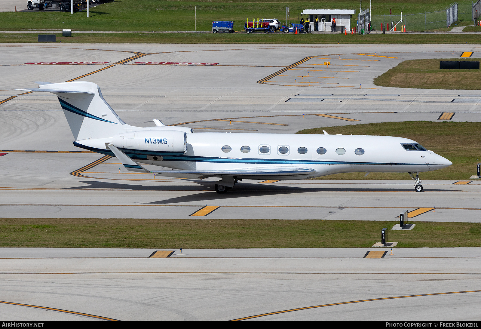 Aircraft Photo of N13MS | Gulfstream Aerospace G650 (G-VI) | AirHistory.net #655456