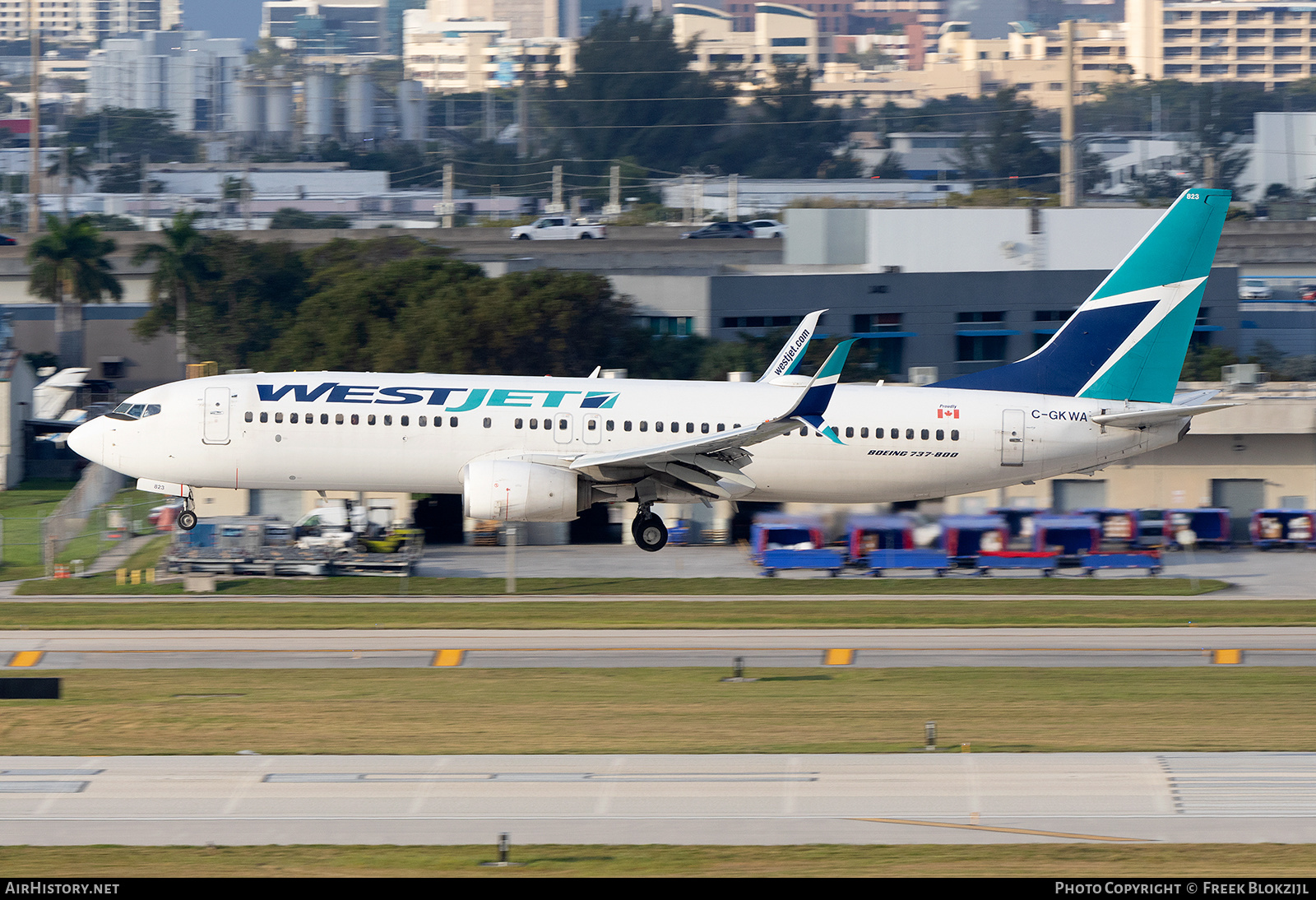 Aircraft Photo of C-GKWA | Boeing 737-8CT | WestJet | AirHistory.net #655518