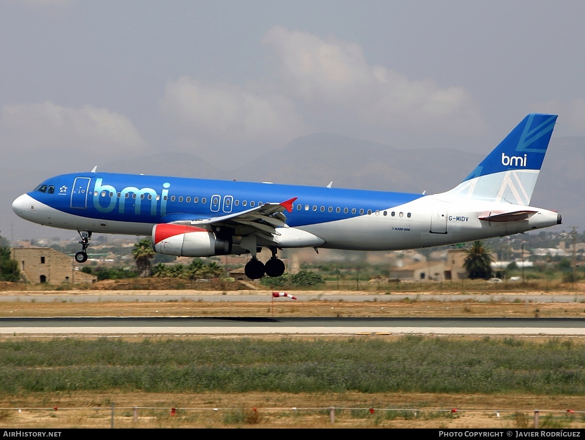 Aircraft Photo of G-MIDV | Airbus A320-232 | BMI - British Midland International | AirHistory.net #655535