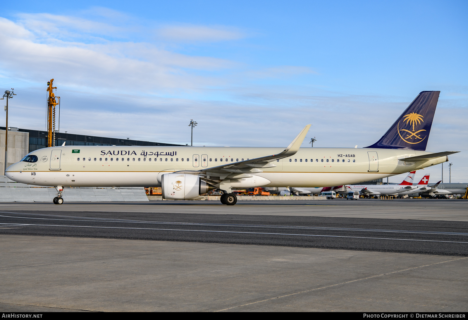 Aircraft Photo of HZ-ASAB | Airbus A321-251NX | Saudia - Saudi Arabian Airlines | AirHistory.net #655552