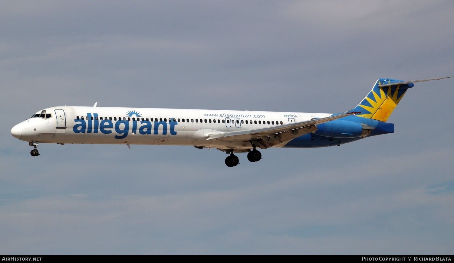 Aircraft Photo of N887GA | McDonnell Douglas MD-83 (DC-9-83) | Allegiant Air | AirHistory.net #655575