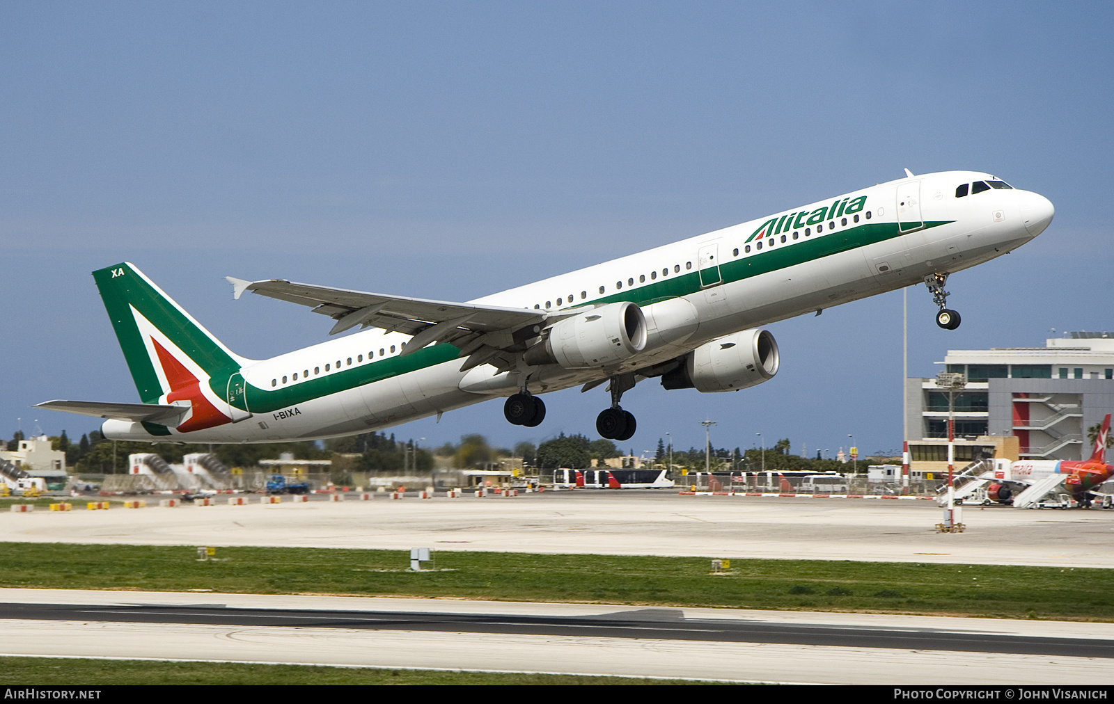 Aircraft Photo of I-BIXA | Airbus A321-112 | Alitalia | AirHistory.net #655635