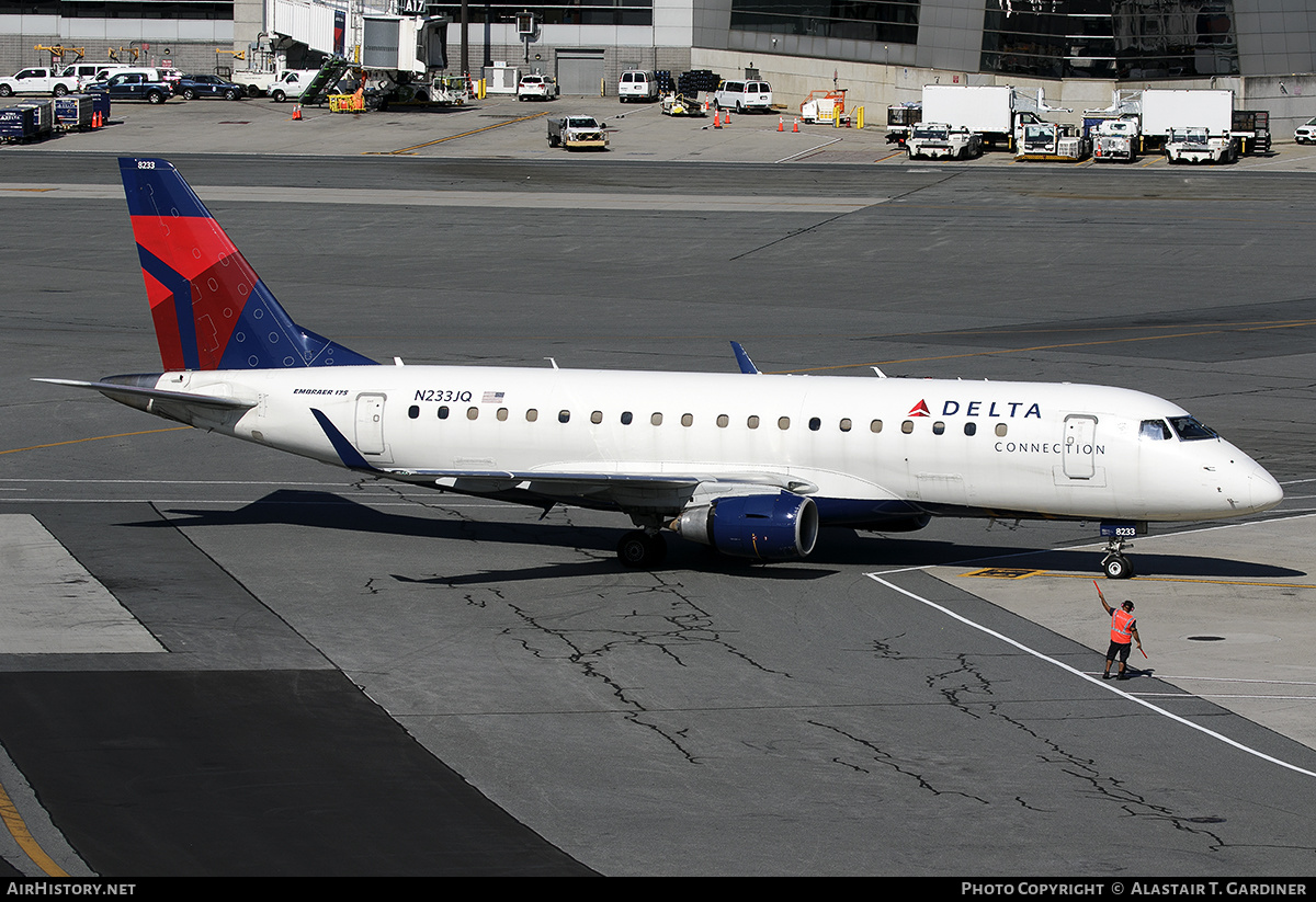 Aircraft Photo of N233JQ | Embraer 175LR (ERJ-170-200LR) | Delta Connection | AirHistory.net #655643