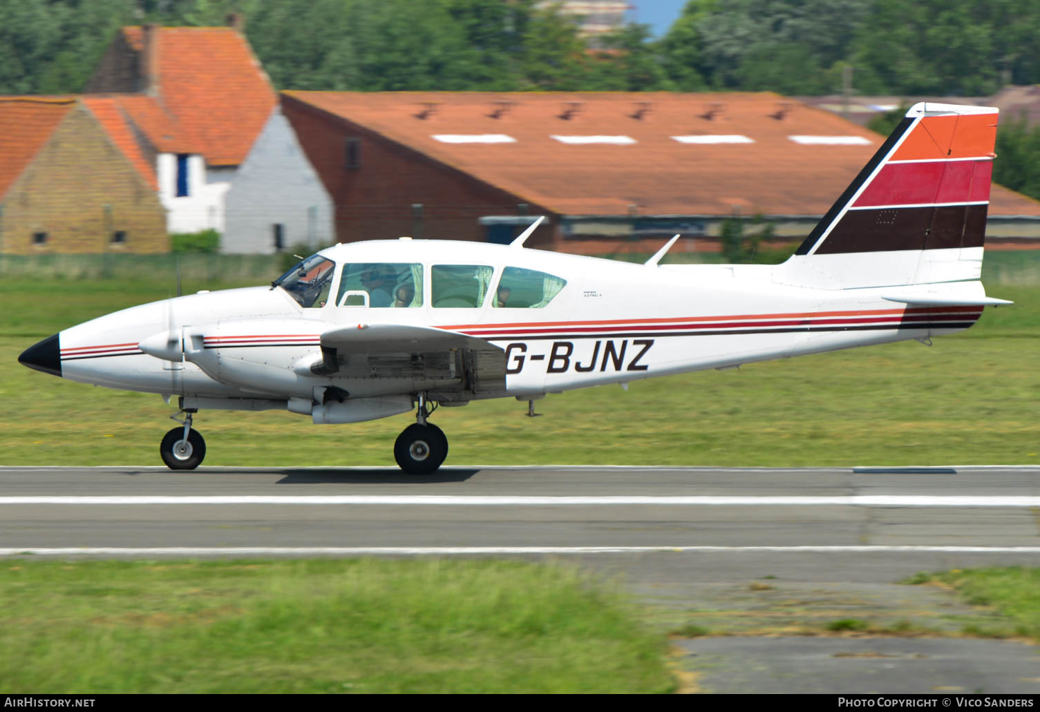 Aircraft Photo of G-BJNZ | Piper PA-23-250 Aztec F | AirHistory.net #655741
