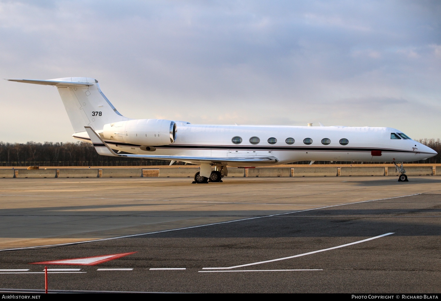 Aircraft Photo of 166378 / 378 | Gulfstream Aerospace C-37B Gulfstream G550 (G-V-SP) | USA - Navy | AirHistory.net #655750